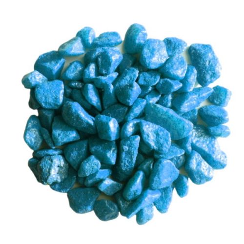 Декоративные голубой. Декоративные голубой. Декоративные фигурки голубого цвета. Синий декоративный щебень. Аквариум с голубыми камнями.