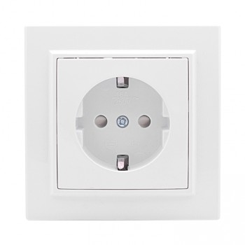 Розетка Ekf Минск одноместная СП с зазем 16А белая Basic защитные шторки ERR16-028-100