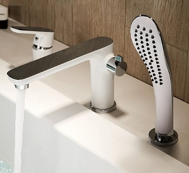 Смеситель Ledeme для ванны врезной на борт 3 отв. L1153W