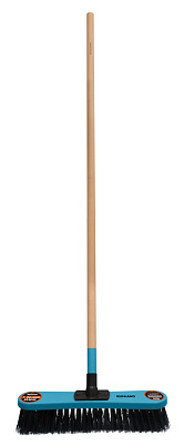 Щетка Finland тротуарная деревянный черенок 400 мм 2483