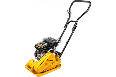 Виброплита Champion бензиновая 1,65кВт 8.2кН 20см 350м2/час 49.5*32см 43.7 кг PC5332F