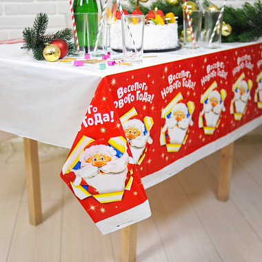 Скатерть Страна Карнавалия Весёлого Нового Года» Дед мороз 180*137 см 2279956