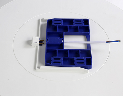 Светильник светодиодный Ambrella Orbital FZ1223 WH белый без ПДУ IP44 43W 4200K D455*60