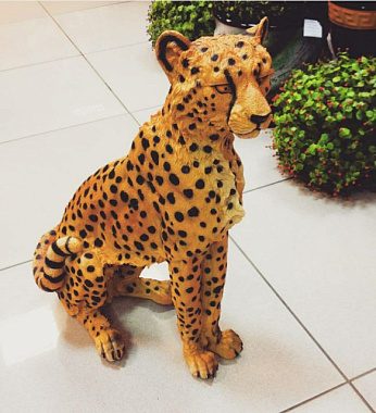 Садовая фигура Леопард сидячий большой 12608