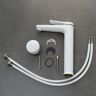 Смеситель Lemark Bronx для умывальника высокий монолитный белый LM3709MW