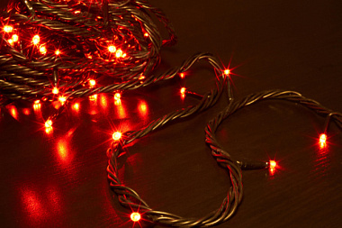 Гирлянда уличная GLQ светодиодная 200 шт 15м 230В чер. резин. кабель 1,5м Красный GLQ 101R-15M-200-R