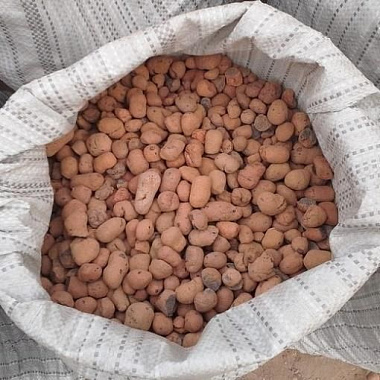 Керамзит М-250 фракция 10-20 мм 12 кг (мешок 0,04/0,05 м³)