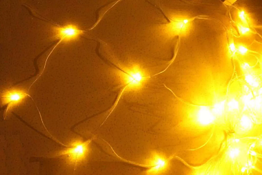 Гирлянда GLQ светодиодная сетка 176 диодов 2*2 м GLQ -401-2*2M-176-Y