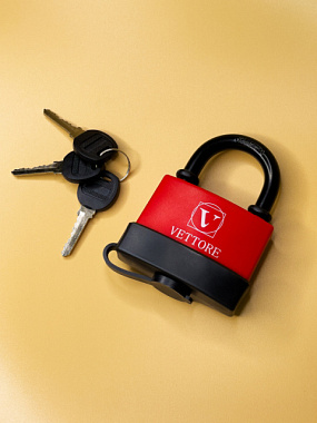 Замок Vettore HG375 Red/Black навесной влагозащищенный 3 ключа красный/черный 20296