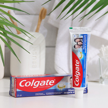 Зубная паста Colgate Максимальная защита от кариеса Свежая мята 50 мл