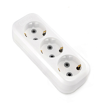 Колодка Lux розетка удлинителя У3-Е 3-местная с з/к, 250В 16А