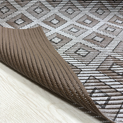 Коврик Dasch V7303D Ромбы универсальный 65 см 13983